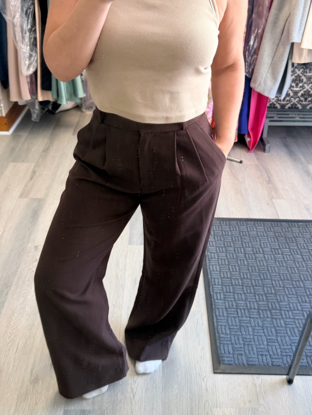 Wide Leg High-Waist Pants in Dark Brown